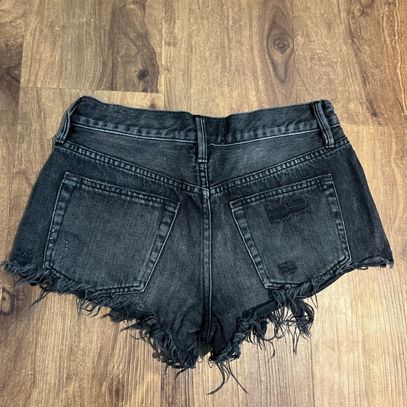 Free People We The Free Denim Jean Shorts, Size 24, Washed Black, Distressed - Picture 2 of 7